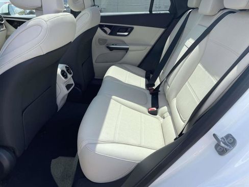 New 2026 Mercedes-Benz GLC 300 4MATIC image 15