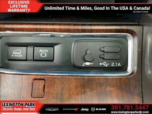 Used 2019 Subaru Ascent Touring AWD/4WD image 15