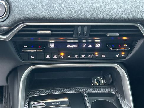 Used 2025 MAZDA CX-90 Plug-In Hybrid w/Premium Sport image 22