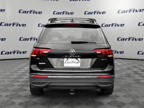 Used 2024 Volkswagen Tiguan SE AWD/4WD image 4