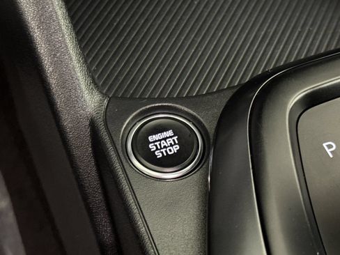 Used 2025 Kia K4 FWD image 18