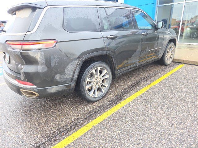 Used 2024 Jeep Grand Cherokee L Overland w/ Trailer Tow Package AWD/4WD image 2