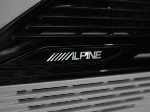 New 2026 Jeep Cherokee Limited image 34