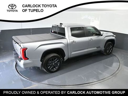 Used 2025 Toyota Tundra Platinum AWD/4WD image 33