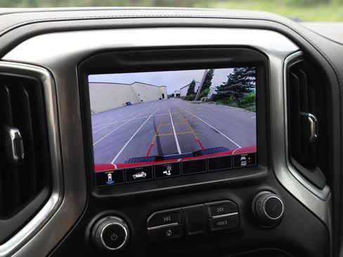 Used 2022 Chevrolet Silverado 2500 LTZ AWD/4WD image 29