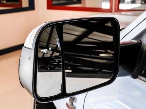 Used 2022 RAM 3500 Tradesman image 37