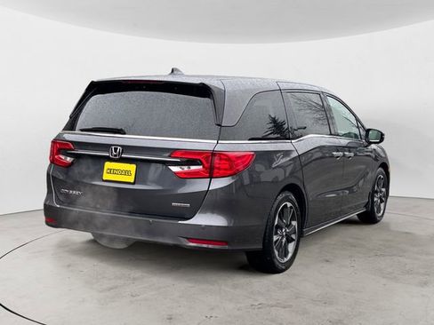 Used 2023 Honda Odyssey Touring image 5