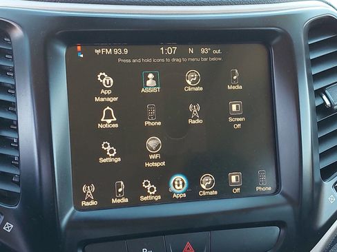 Used 2016 Jeep Cherokee 75th Anniversary image 21