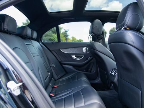 Used 2015 Mercedes-Benz C 300 4MATIC Sedan w/ Multimedia Package image 24