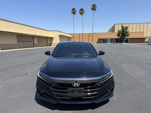 Used 2021 Honda Accord Sport image 2