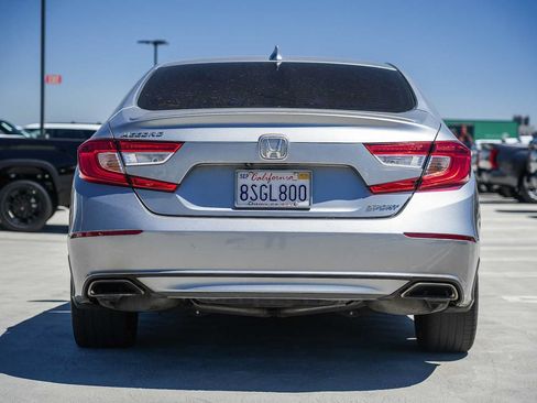 Used 2019 Honda Accord Sport image 7