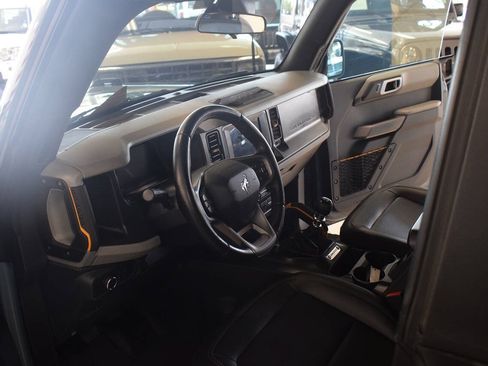 Used 2022 Ford Bronco Badlands AWD/4WD image 19