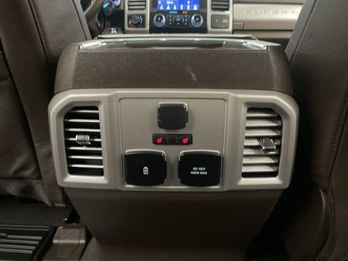 Used 2020 Ford F250 King Ranch w/ King Ranch Ultimate Package AWD/4WD image 16