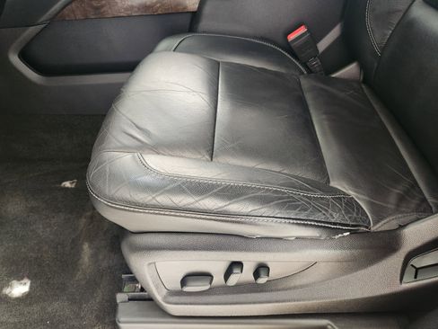 Used 2016 Chevrolet Tahoe LT RWD image 25