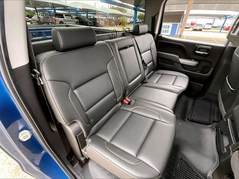 Used 2018 Chevrolet Silverado 1500 LT w/ Texas Edition image 19