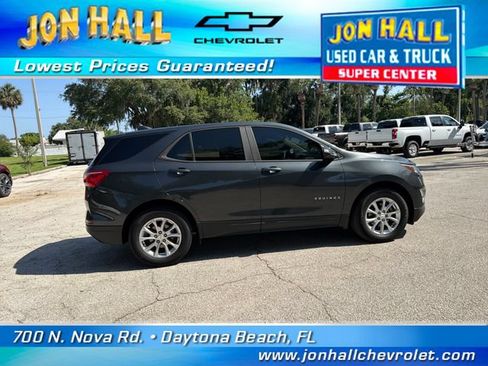 Used 2020 Chevrolet Equinox LS w/ LS Convenience Package FWD image 11