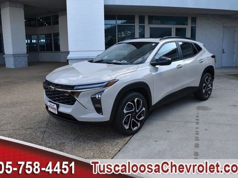 New 2026 Chevrolet Trax RS w/ Sunroof Package image 5