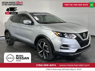 Used 2020 Nissan Rogue Sport SL video 2