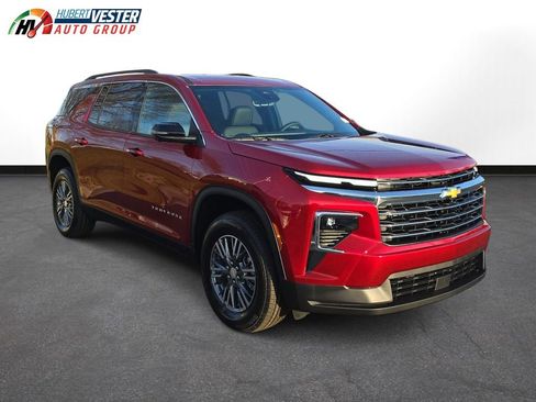 New 2026 Chevrolet Traverse LT image 7