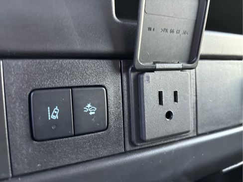 Certified 2024 Chevrolet Express 2500 w/ Driver Convenience Package image 15