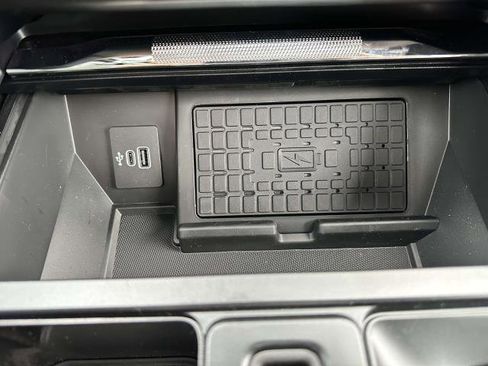 New 2025 Ford F150 Lariat w/ Equipment Group 501A Mid image 29