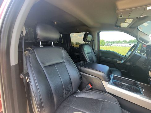 Used 2020 Ford F350 Lariat w/ Lariat Ultimate Package AWD/4WD image 33