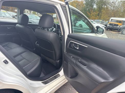 Used 2016 Nissan Altima 2.5 SL image 17