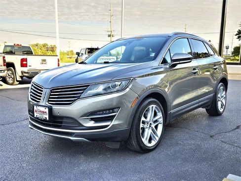 Used 2017 Lincoln MKC Reserve image 7