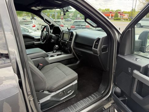 Used 2015 Ford F150 XLT w/ Equipment Group 302A Luxury image 13