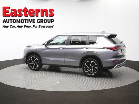 Used 2024 Mitsubishi Outlander SE AWD/4WD image 63