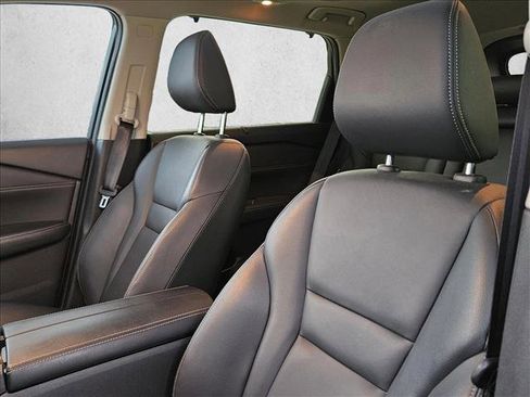 Used 2024 Nissan Rogue SL w/ SL Premium Package image 18