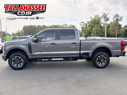 Used 2023 Ford F250 XL w/ STX Appearance Package AWD/4WD image 8
