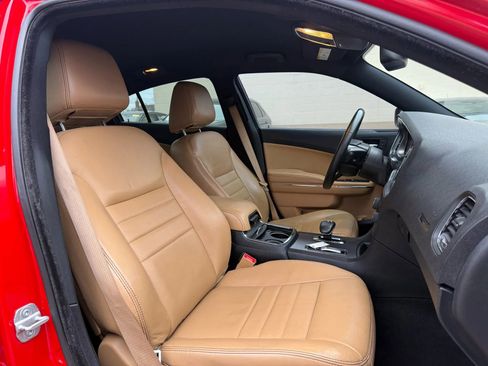 Used 2014 Dodge Charger SXT Plus image 20