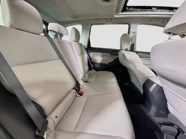 Used 2018 Subaru Forester 2.5i Premium AWD/4WD image 25