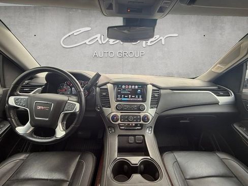 Used 2019 GMC Yukon XL SLT w/ Open Road Package AWD/4WD image 20
