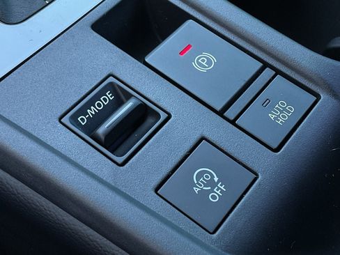 New 2026 Nissan Sentra SV image 32