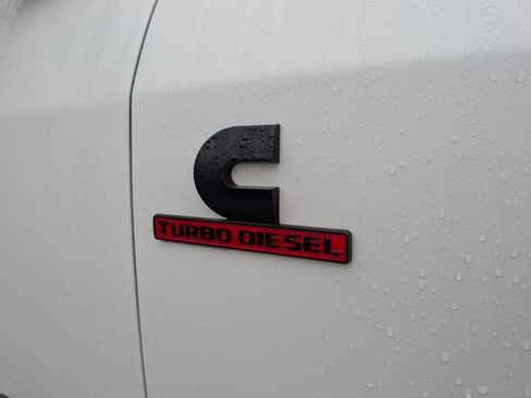 Used 2021 RAM 2500 Big Horn w/ Night Edition image 11