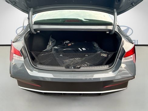 New 2026 Hyundai Elantra Sport FWD image 18