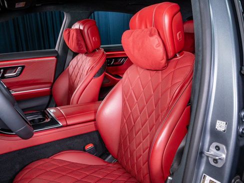 Used 2024 Mercedes-Benz S 580 4MATIC Sedan image 13