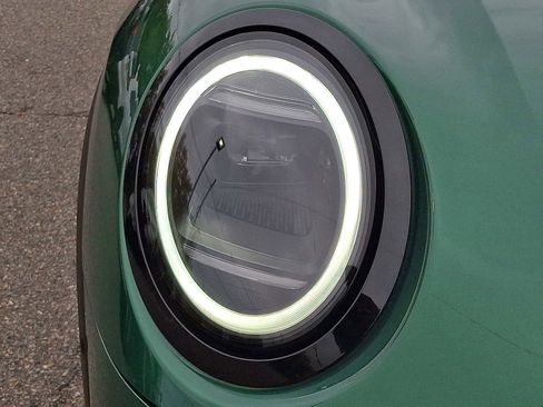 Used 2025 MINI Cooper S image 9