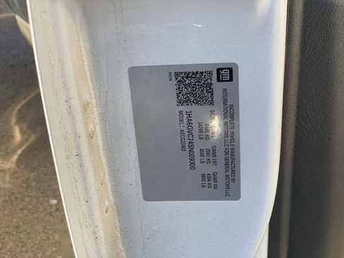 New 2025 Chevrolet Express 4500 w/ Power Convenience Package image 32