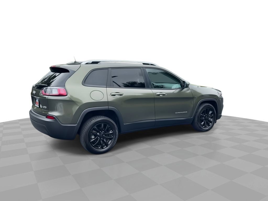 Used 2021 Jeep Cherokee Latitude FWD image 8