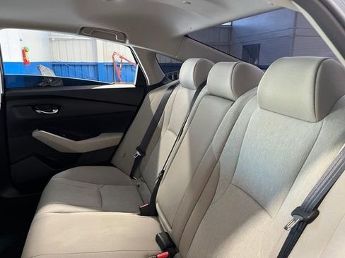 Used 2024 Honda Accord EX image 18