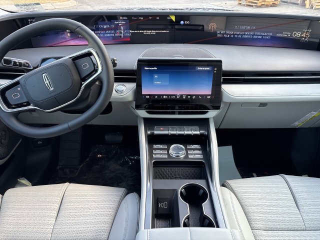 New 2026 Lincoln Nautilus Reserve AWD/4WD image 14