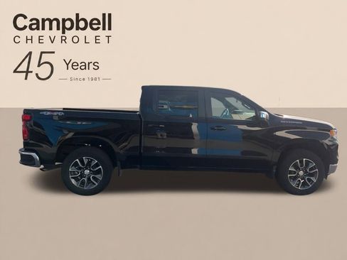 Used 2024 Chevrolet Silverado 1500 LT AWD/4WD image 39