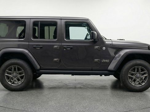 Used 2025 Jeep Wrangler Sport S AWD/4WD image 11