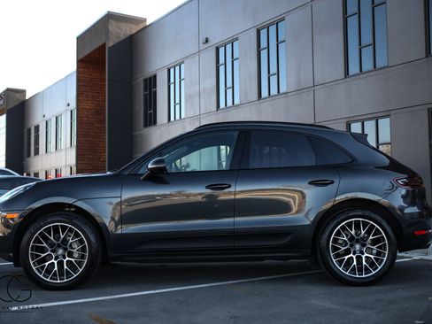Used 2018 Porsche Macan S image 10