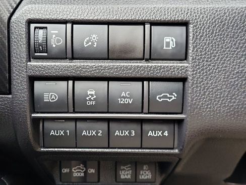 Used 2025 Toyota Tacoma TRD Pro AWD/4WD image 24