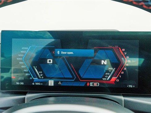 Used 2024 BMW M2 w/ Lighting Package image 32