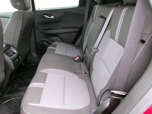 Used 2024 Chevrolet Blazer LT w/ Convenience Package image 9